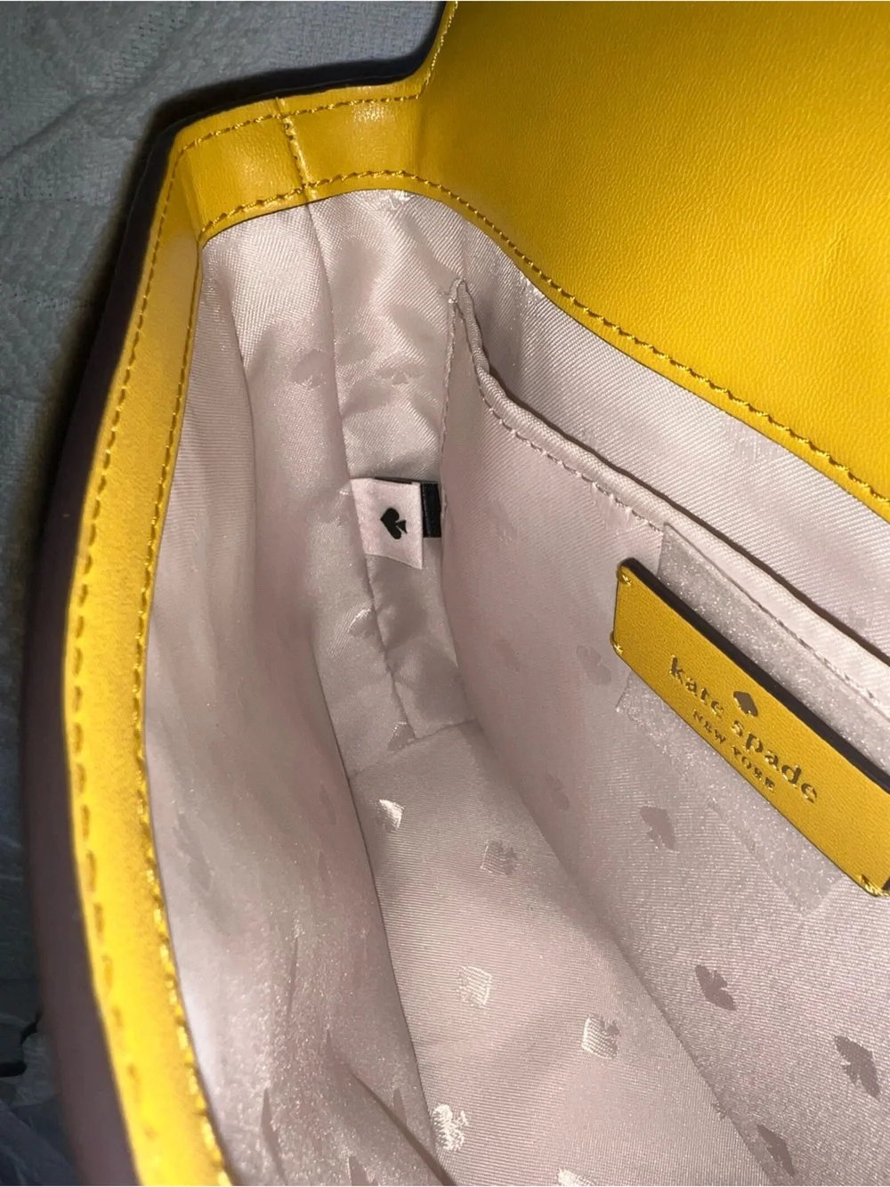 kate spade compact pebbled